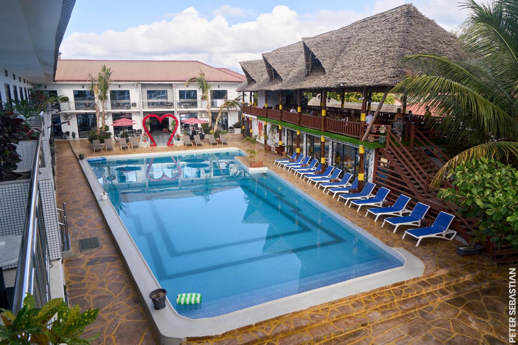 נונגווי Canary Hotel & Spa מראה חיצוני תמונה