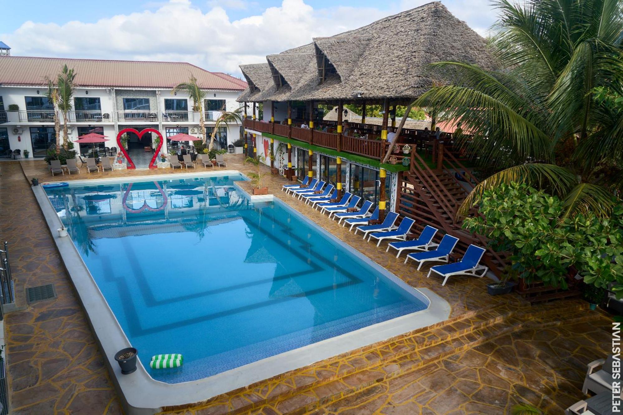 נונגווי Canary Hotel & Spa מראה חיצוני תמונה