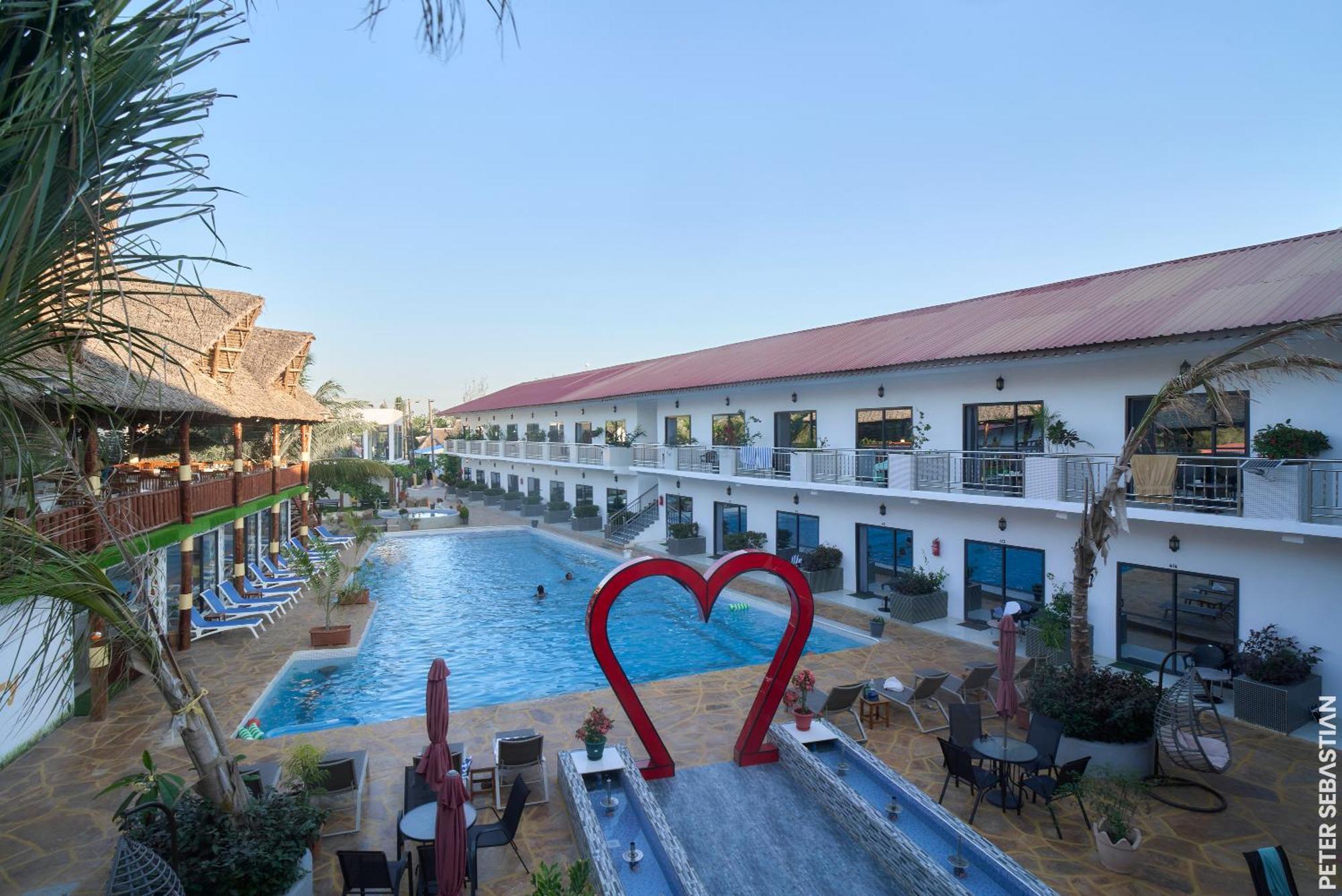 נונגווי Canary Hotel & Spa מראה חיצוני תמונה