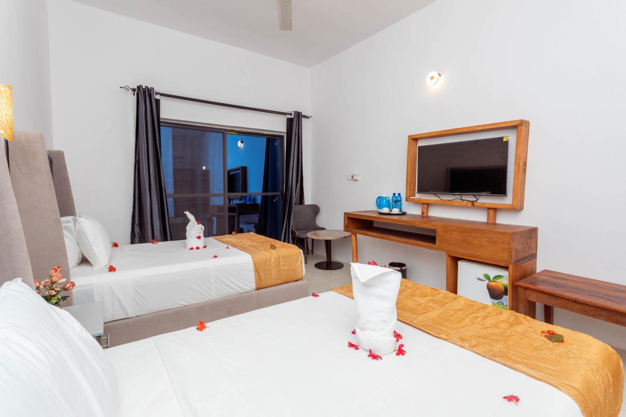 נונגווי Canary Hotel & Spa מראה חיצוני תמונה